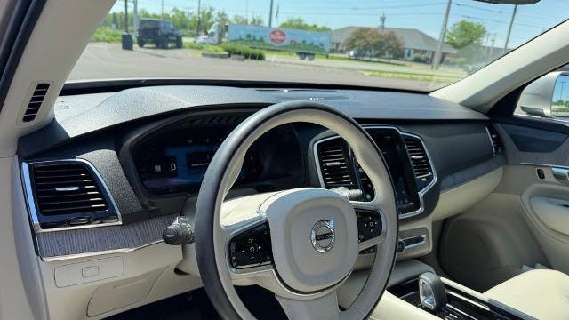 2024 Volvo XC90 B6 Plus Bright Theme 6P