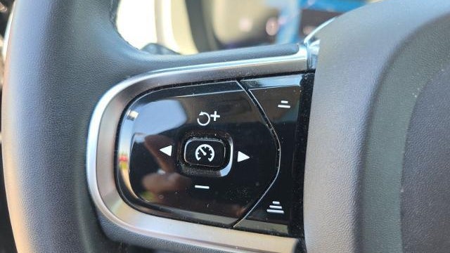 2024 Volvo XC90 B6 Plus Bright Theme 6P