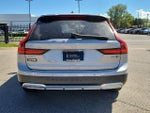 2023 V90 Cross Country Thumbnail 5
