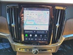 2023 V90 Cross Country Thumbnail 30