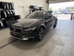 2025 V90 Cross Country Thumbnail 4