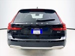 2022 V90 Cross Country Thumbnail 15
