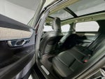 2022 V90 Cross Country Thumbnail 17
