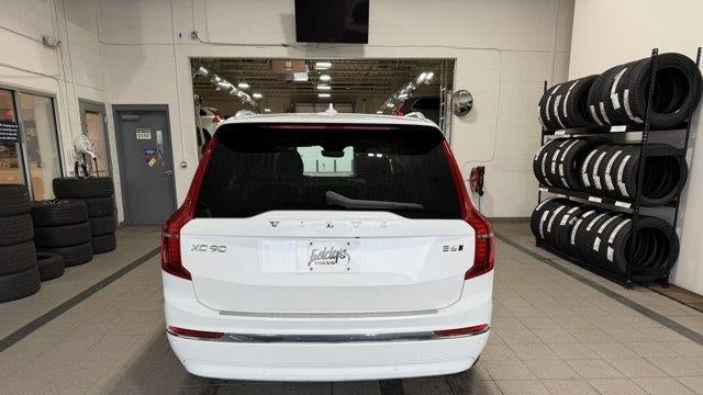 2023 Volvo XC90 B6 Ultimate Bright Theme 7P