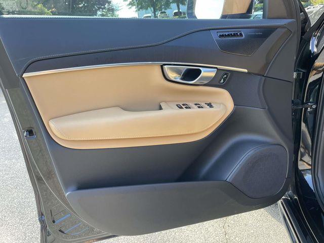 2023 Volvo XC90 - $41,677