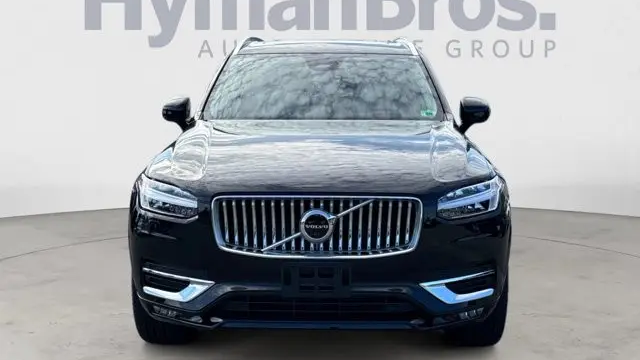 2023 Volvo XC90 B6 Ultimate Bright Theme 7P