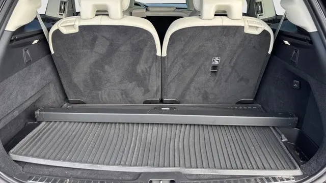 2023 Volvo XC90 B6 Ultimate Bright Theme 7P