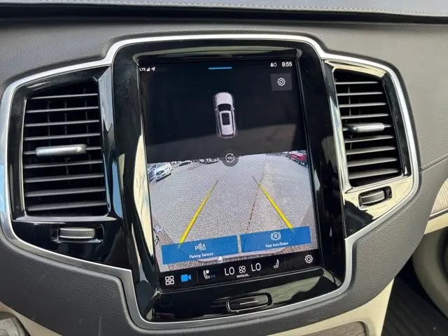 2023 Volvo XC90 - $47,995