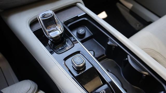 2023 Volvo XC90 B6 Ultimate Bright Theme 7P