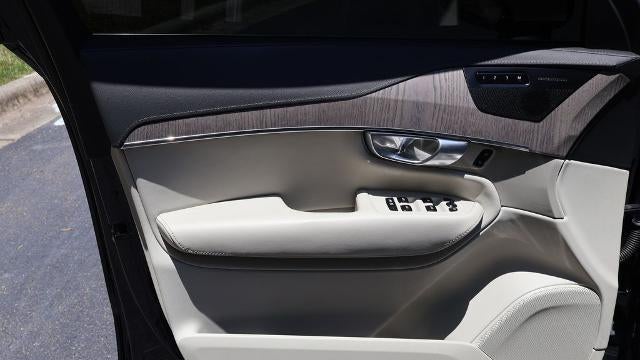 2023 Volvo XC90 B6 Ultimate Bright Theme 7P