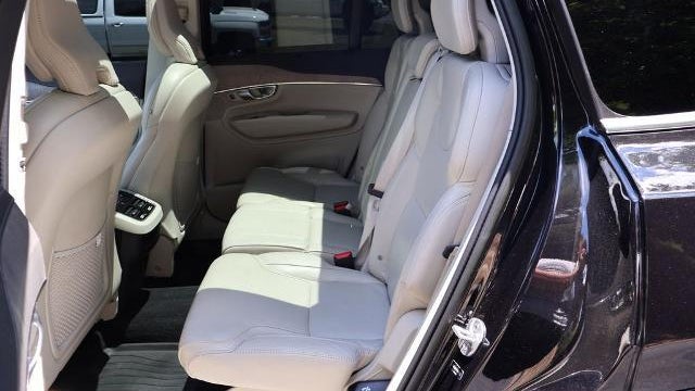 2023 Volvo XC90 B6 Ultimate Bright Theme 7P