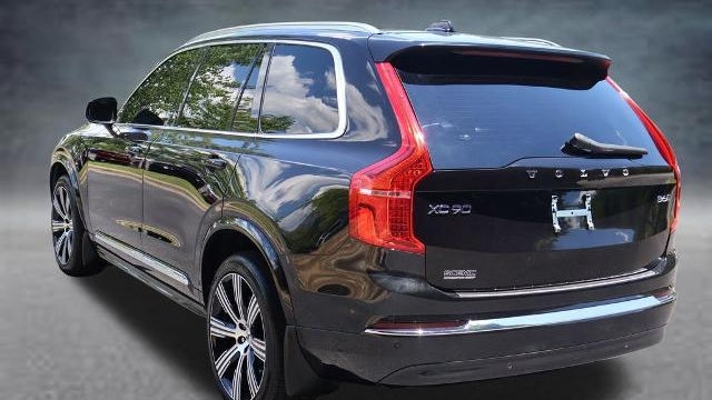 2023 Volvo XC90 B6 Ultimate Bright Theme 7P