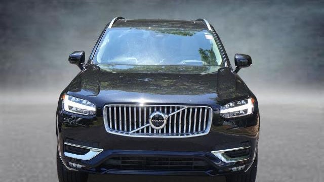 2023 Volvo XC90 B6 Ultimate Bright Theme 7P