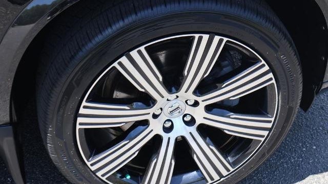 2023 Volvo XC90 B6 Ultimate Bright Theme 7P