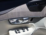 2023 XC90 Thumbnail 16