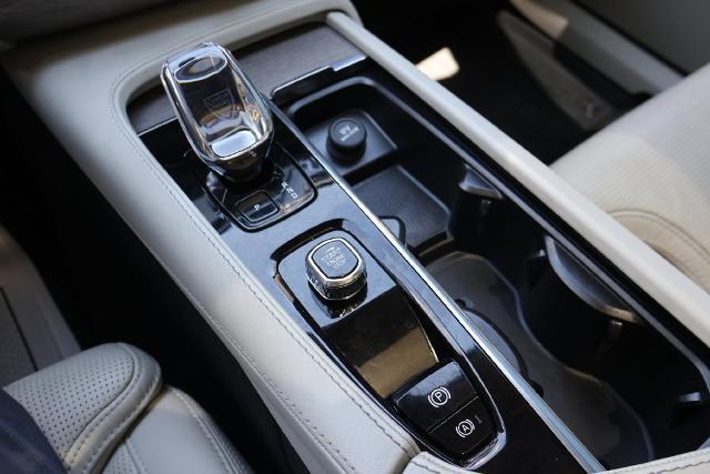 2023 Volvo XC90 - $31,814