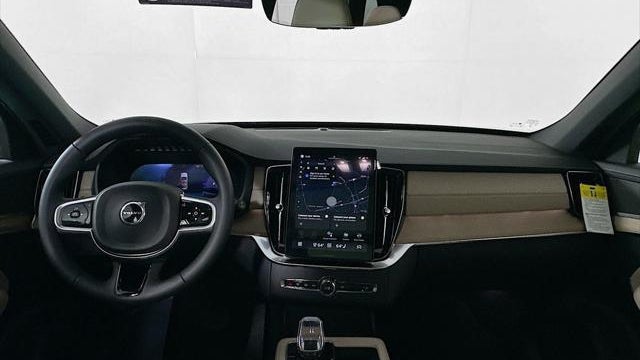 2026 Volvo XC90 B6 Core
