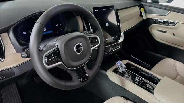 2026 Volvo XC90 B6 Core