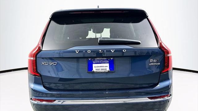 2026 Volvo XC90 B6 Core