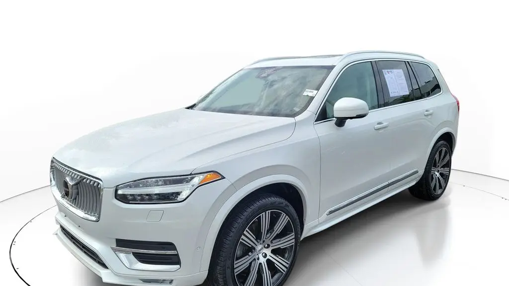 2023 Volvo XC90 B6 Ultimate Bright Theme 7P