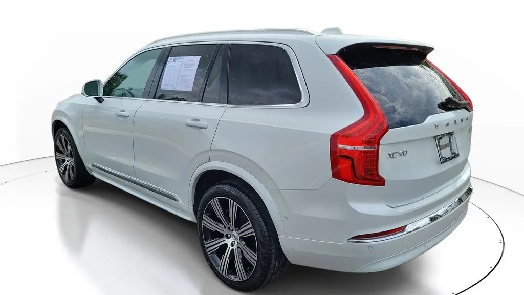 2023 Volvo XC90 B6 Ultimate Bright Theme 7P