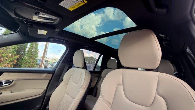 2025 Volvo XC90 - $44,601