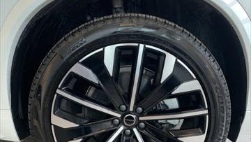 2025 Volvo XC90 B6 Plus Bright Theme 7P