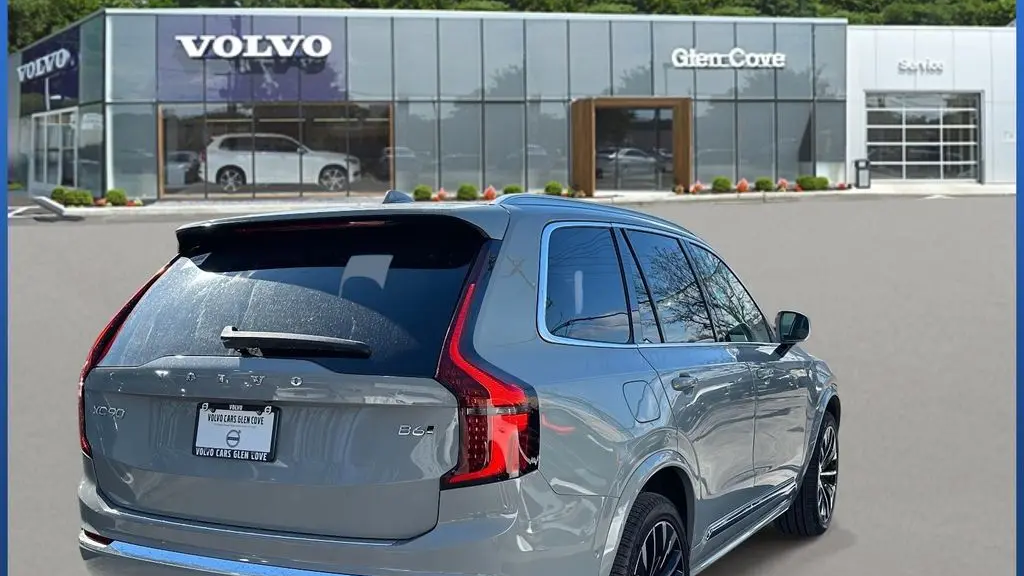 2026 Volvo XC90 B6 Plus 7P