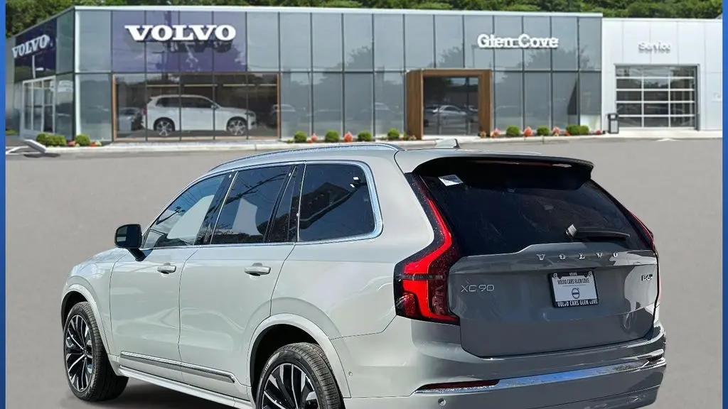 2026 Volvo XC90 B6 Plus 7P