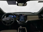 2026 XC90 Thumbnail 3