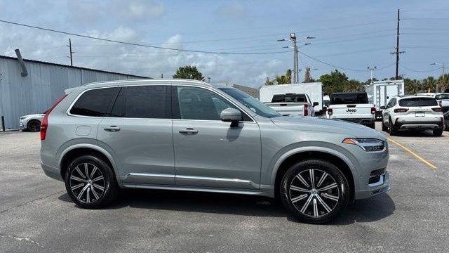 2025 Volvo XC90 B6 Plus Bright Theme 7P