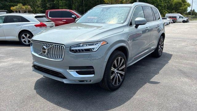2025 Volvo XC90 B6 Plus Bright Theme 7P