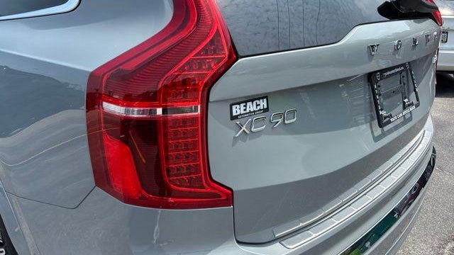 2025 Volvo XC90 B6 Plus Bright Theme 7P