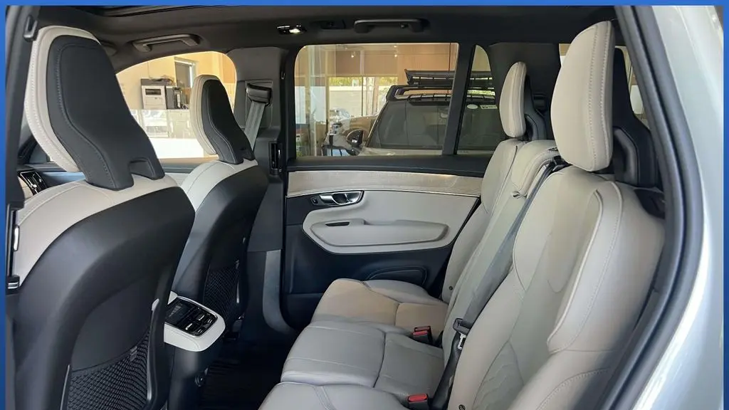 2026 Volvo XC90 B6 Plus 7P