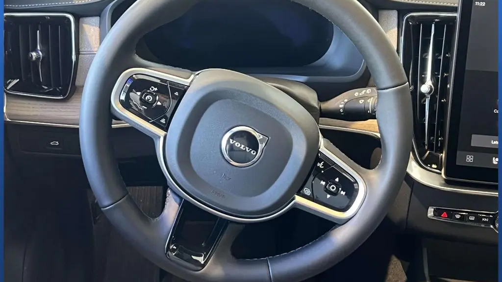2026 Volvo XC90 B6 Plus 7P