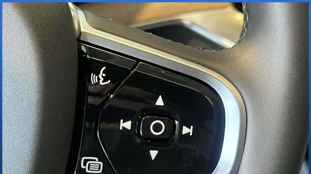 2026 Volvo XC90 B6 Plus 7P