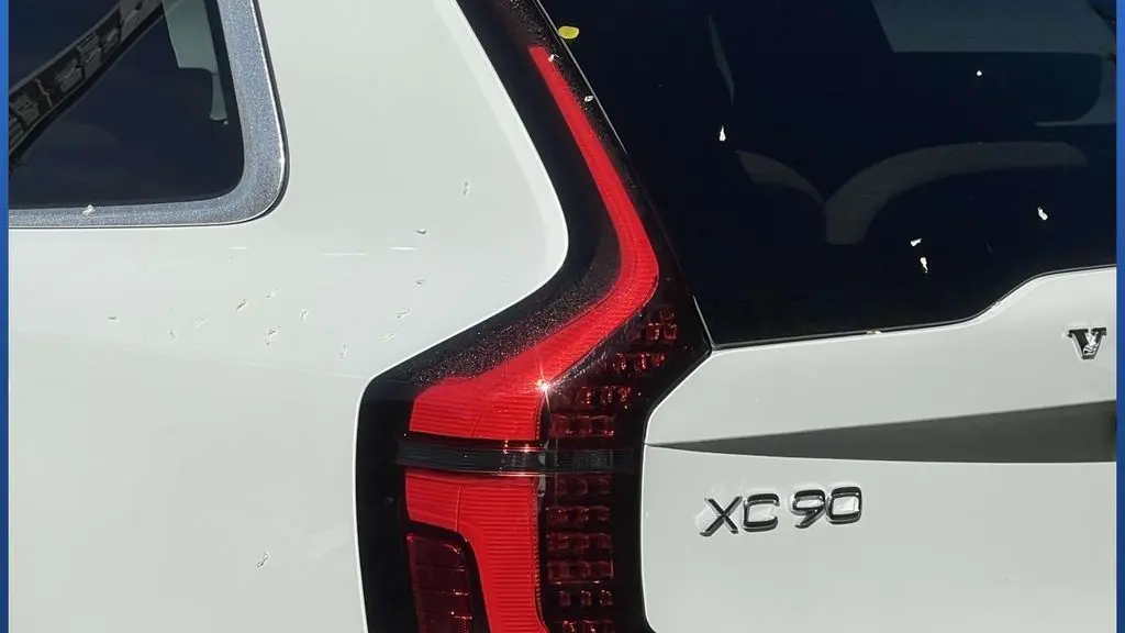 2026 Volvo XC90 B6 Plus 7P