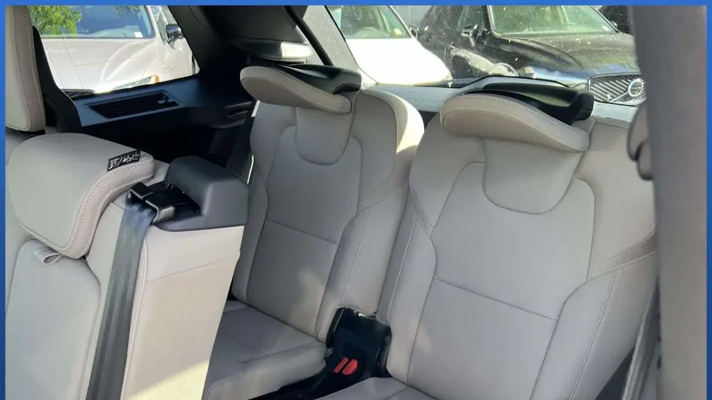 2026 Volvo XC90 B6 Plus 7P