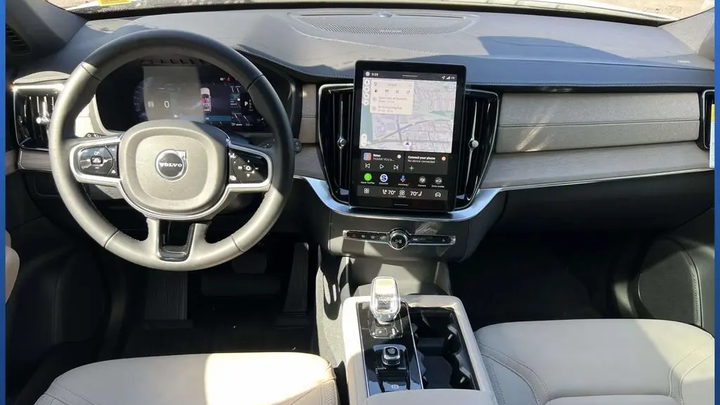 2026 Volvo XC90 B6 Plus 7P