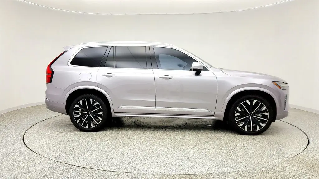 2026 Volvo XC90 B6 Plus 7P