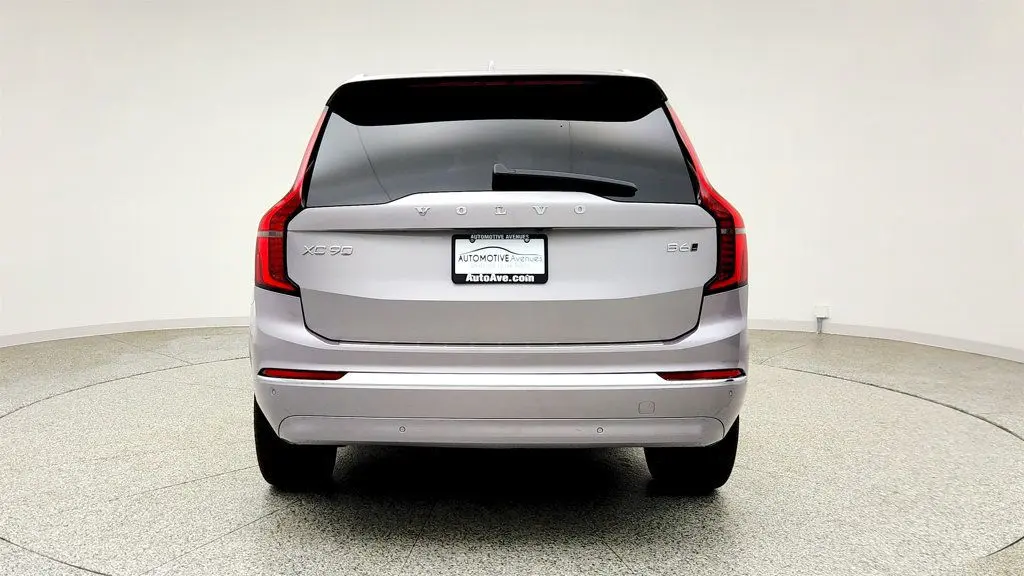 2026 Volvo XC90 B6 Plus 7P