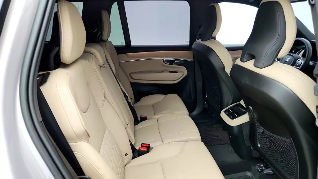 2026 Volvo XC90 B6 Plus 7P