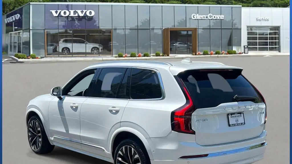 2026 Volvo XC90 B6 Plus 7P