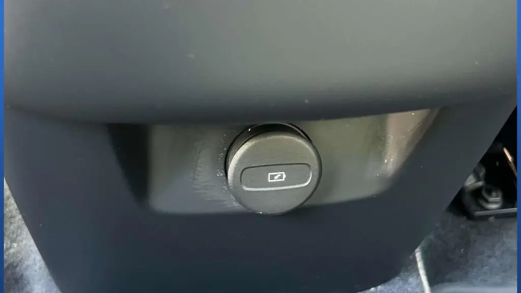 2026 Volvo XC90 B6 Plus 7P