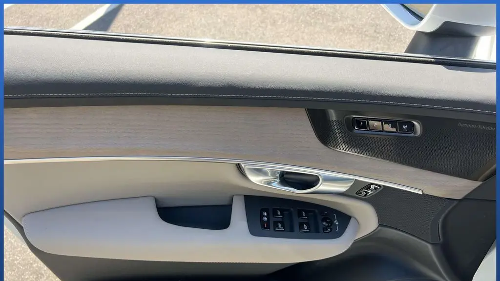 2026 Volvo XC90 B6 Plus 7P