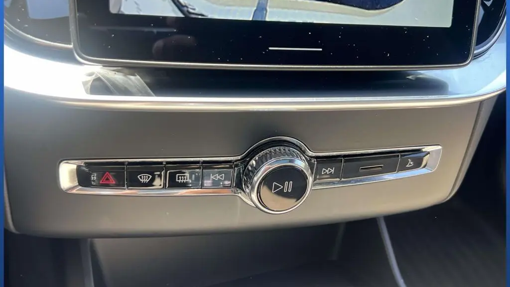 2026 Volvo XC90 B6 Plus 7P