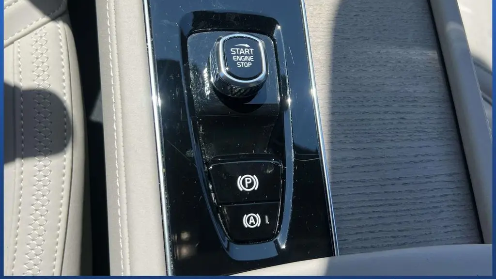 2026 Volvo XC90 B6 Plus 7P