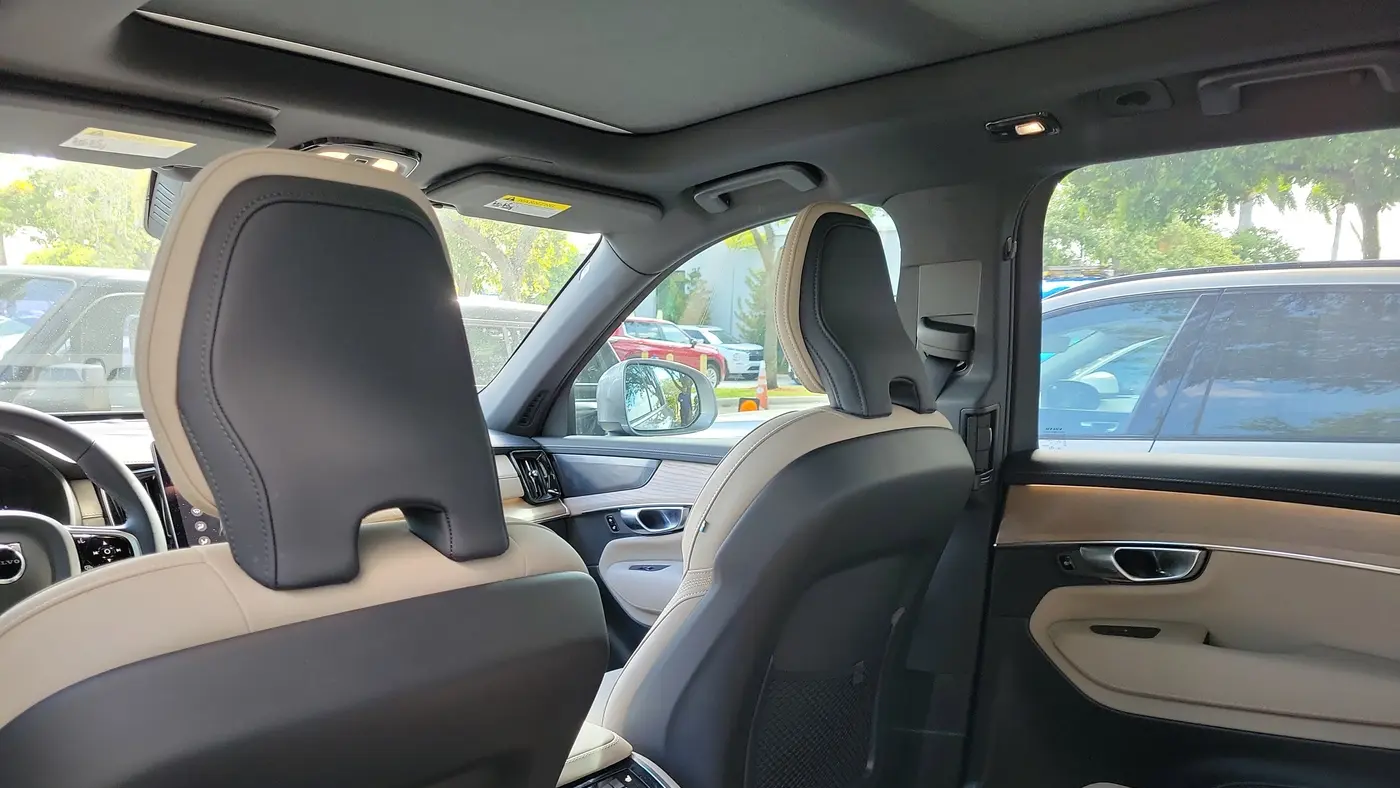 2026 Volvo XC90 B6 Plus 7P