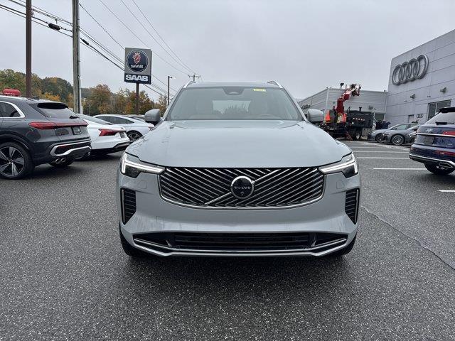 2026 Volvo XC90 - $47,899