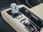 2026 XC90 Thumbnail 11